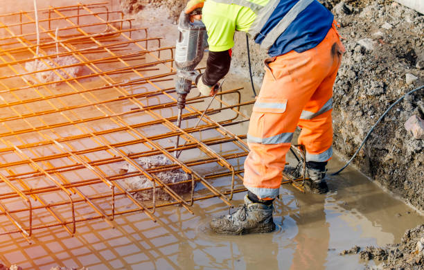 Best Local Concrete Companies  in Indian Lake, MO
